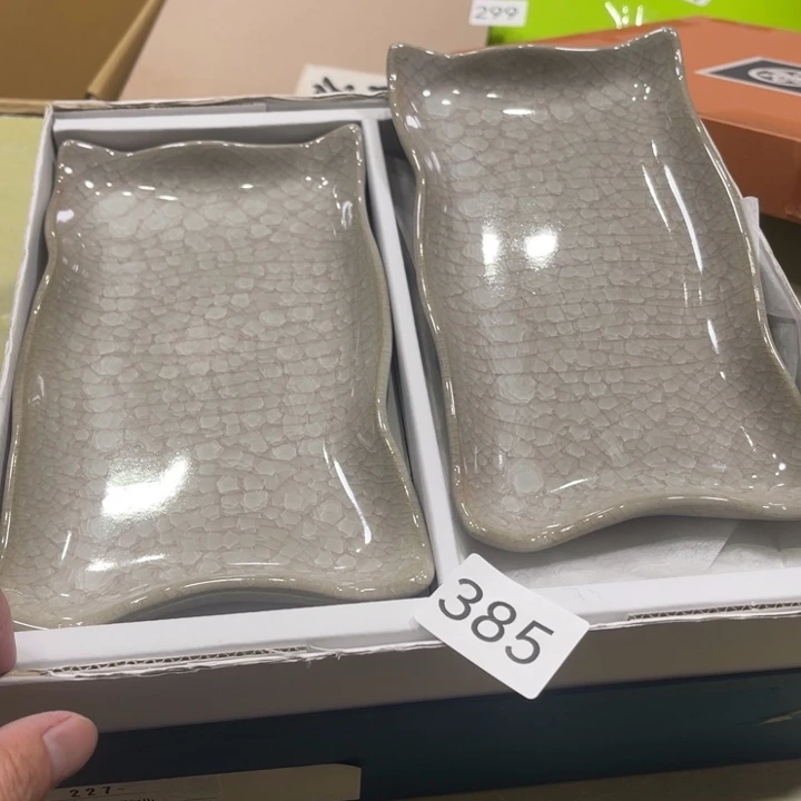 瓷片好看的五个盘子