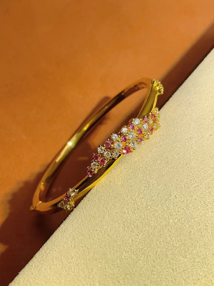 A42金色粉黛缠花手镯