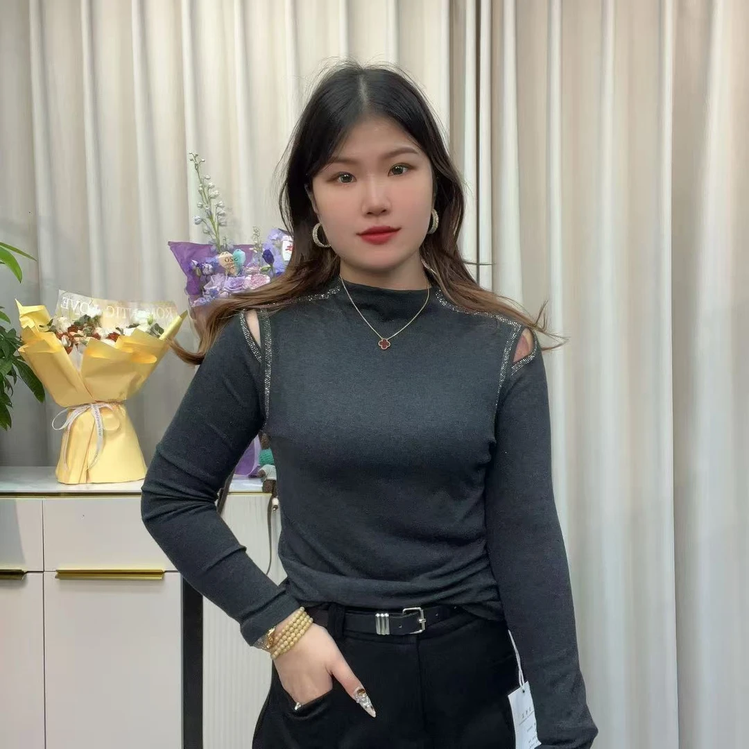 小鑫肝@现货浮力圆领双边露肩烫钻简宁休闲百搭T恤 7023