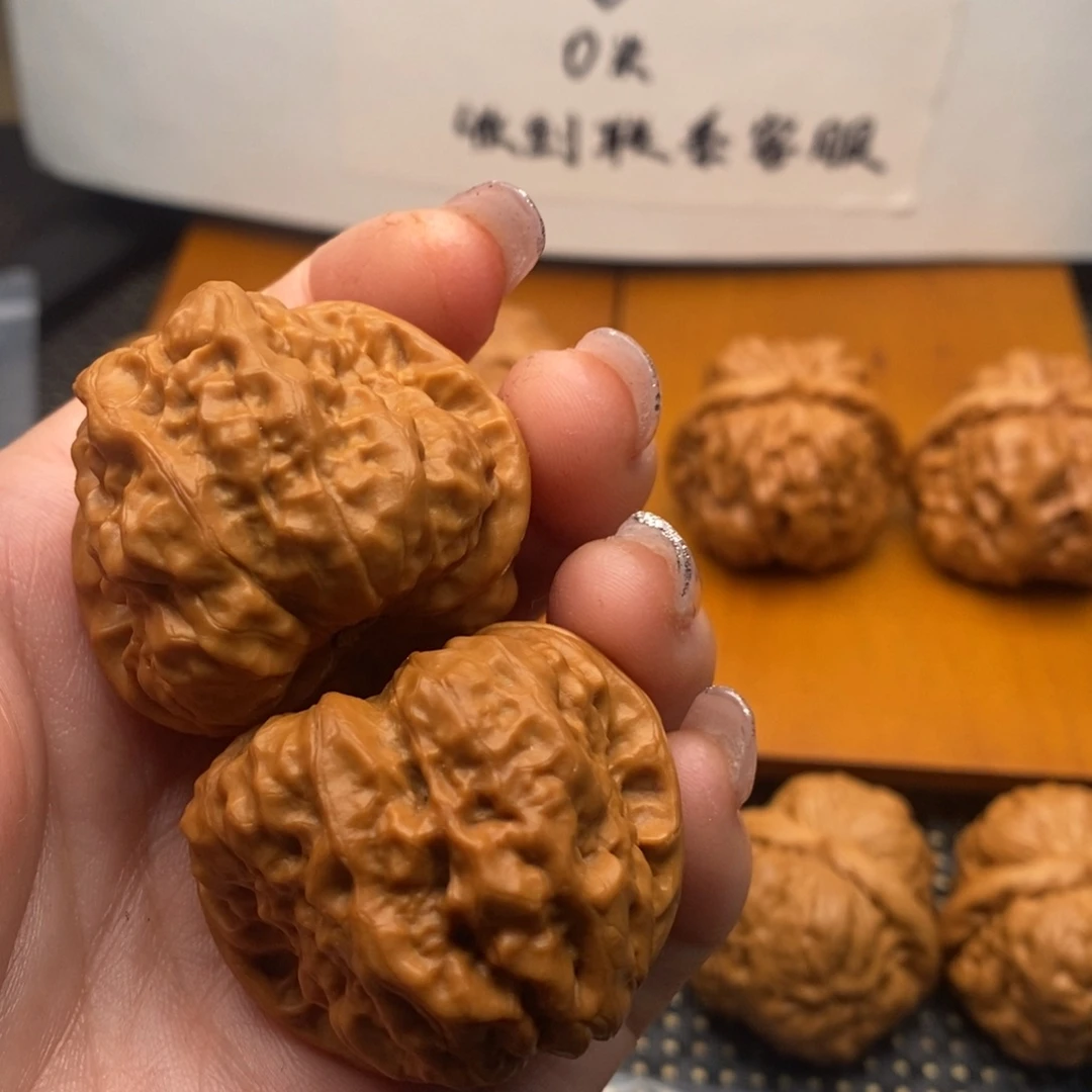 文玩核桃把件边38左右