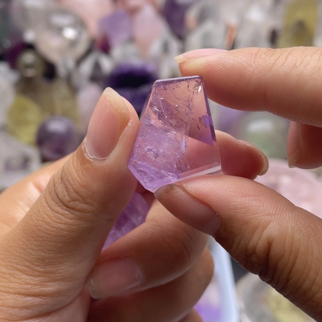 P***a未镶嵌珠宝半成品水晶76