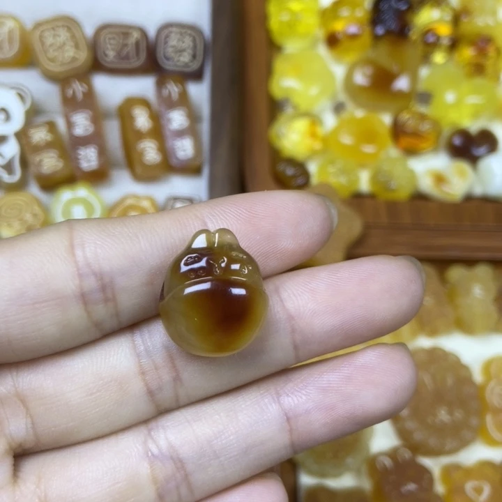 吊坠橄榄核龙猫40