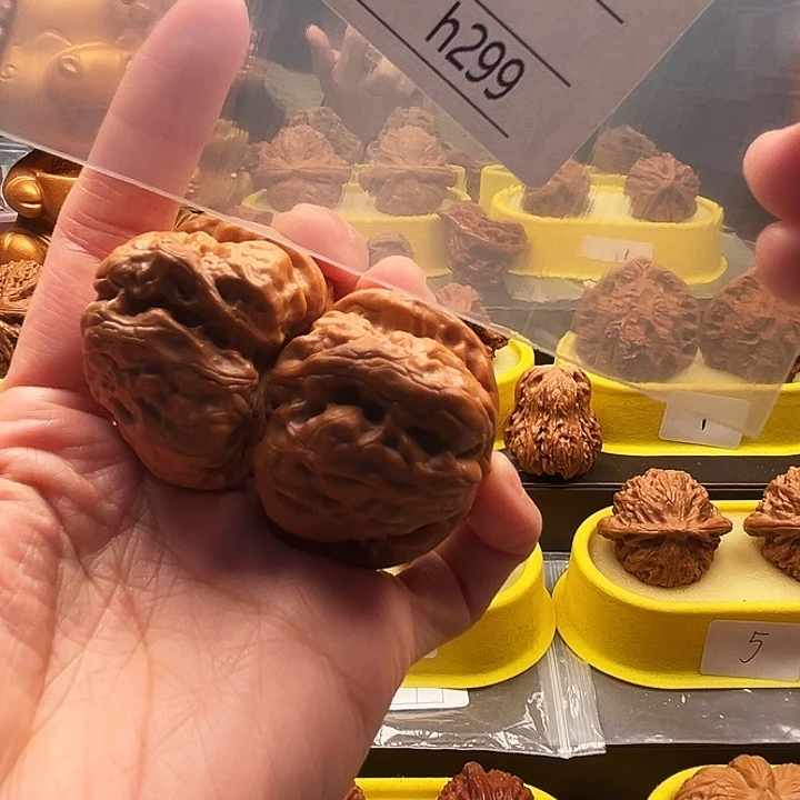 冲***风吊坠文玩核桃蛤蟆头