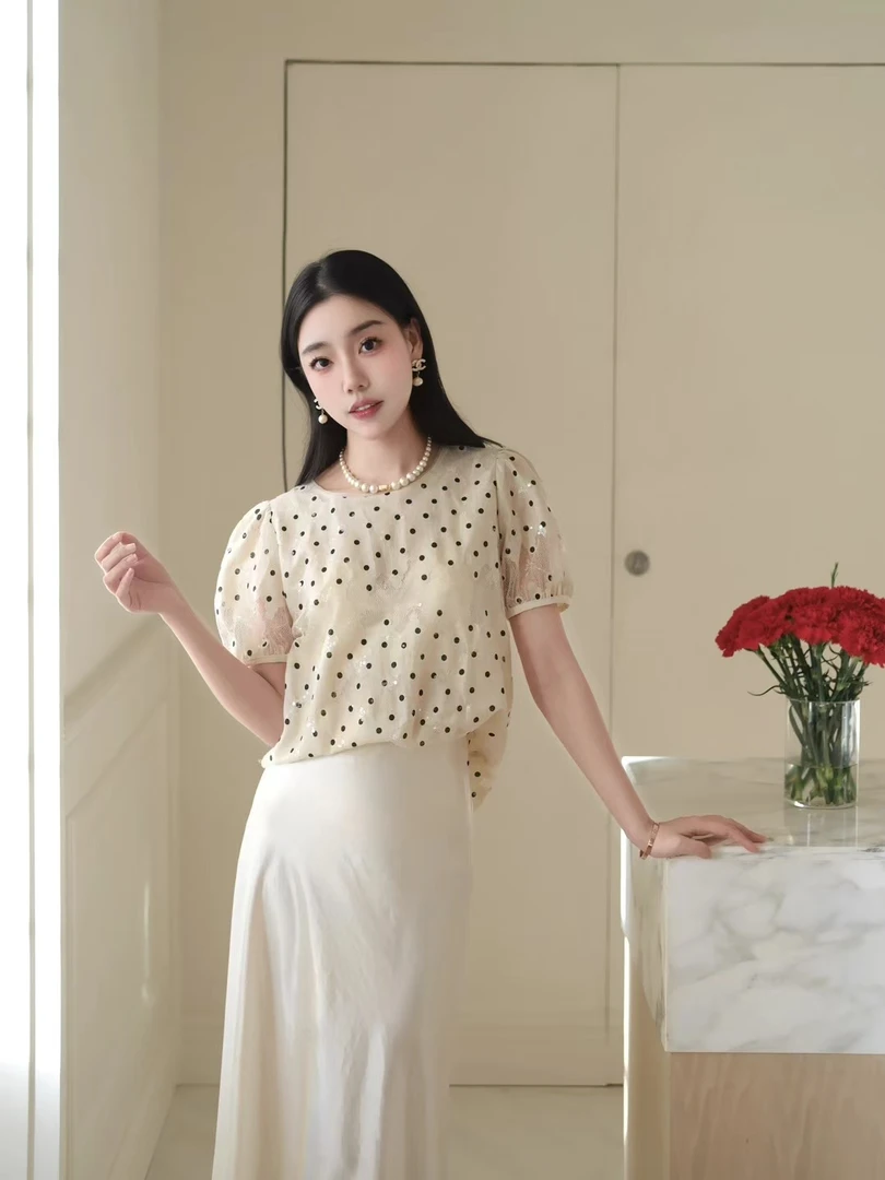 气质百搭宽松波点T恤显瘦甜系网红款夏季后妈裙甜美可爱风格衣服