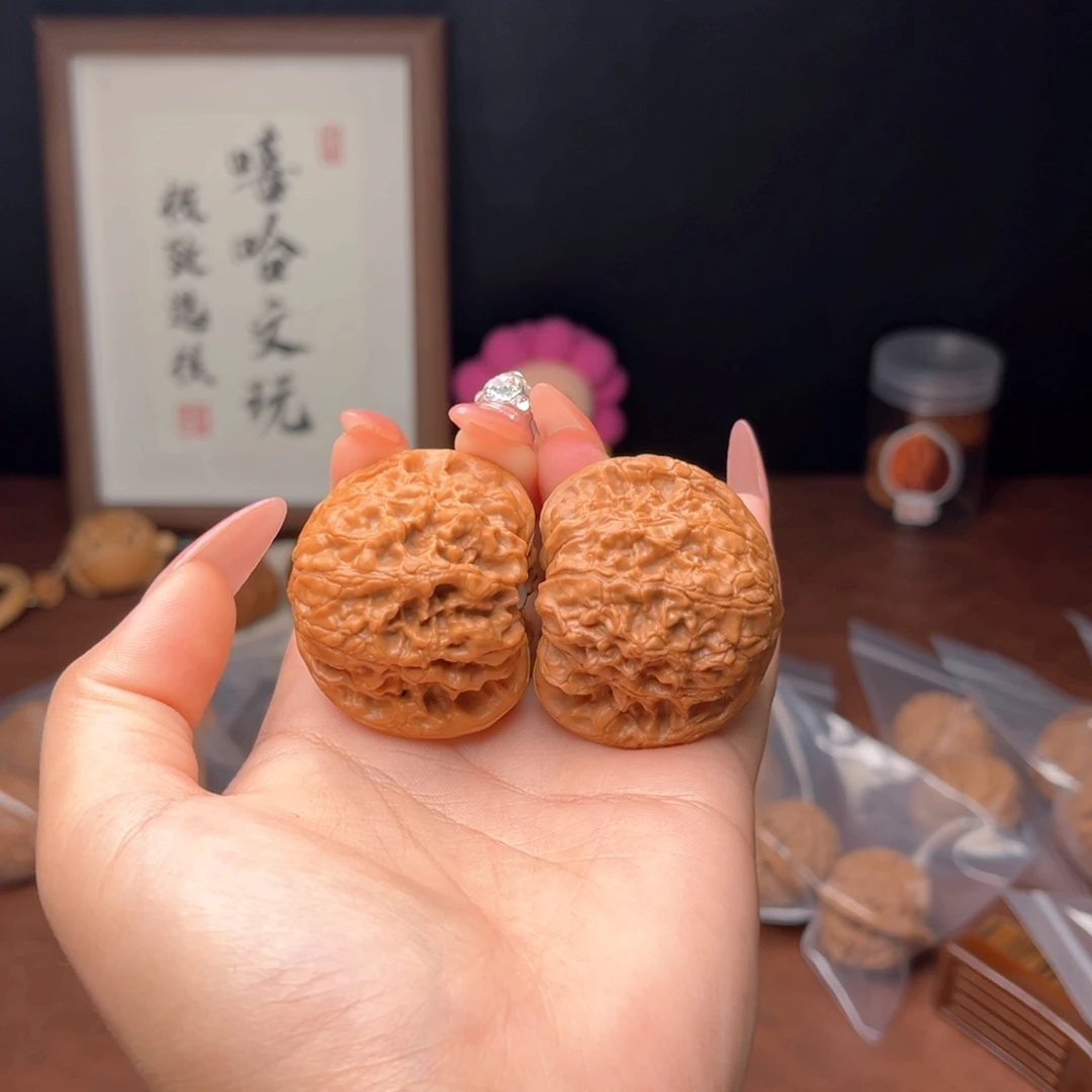 文玩核桃吊坠共**来和尚头43