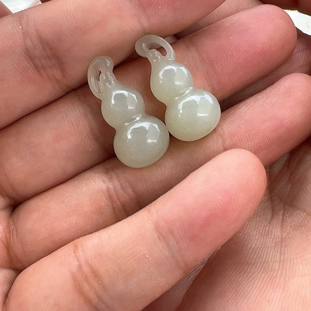 和田玉未镶嵌颈饰和田玉葫芦亚楠