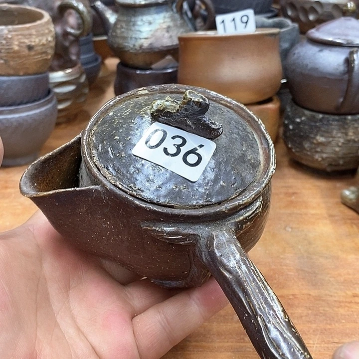 我们的确是一个人的