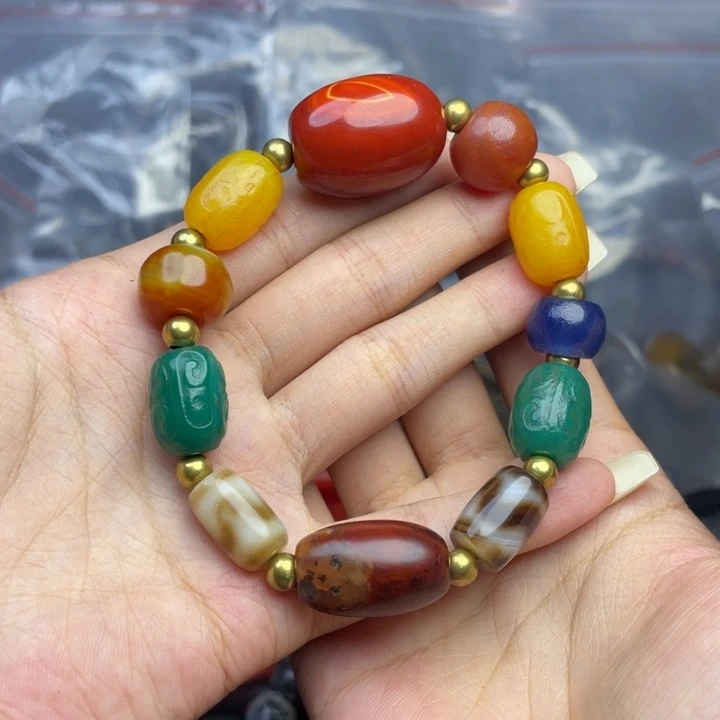 玛瑙/玉髓颈饰未镶嵌