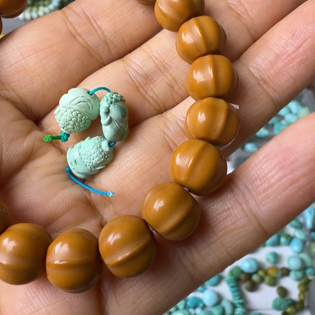 欧***仔手串猴头核桃手串