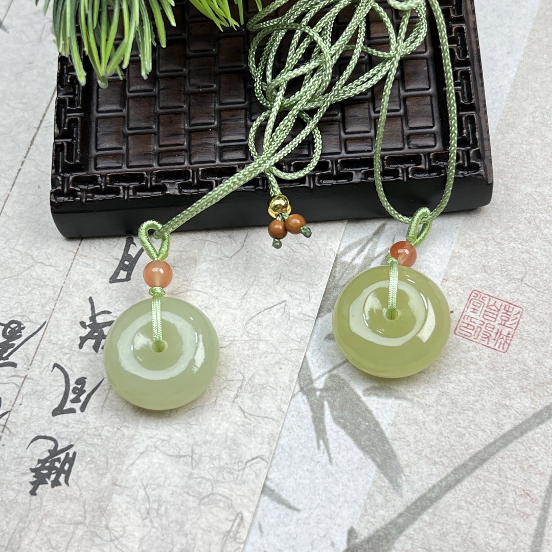 SJ27和田玉黄口平安扣吊坠17*8mm+多样性发其一