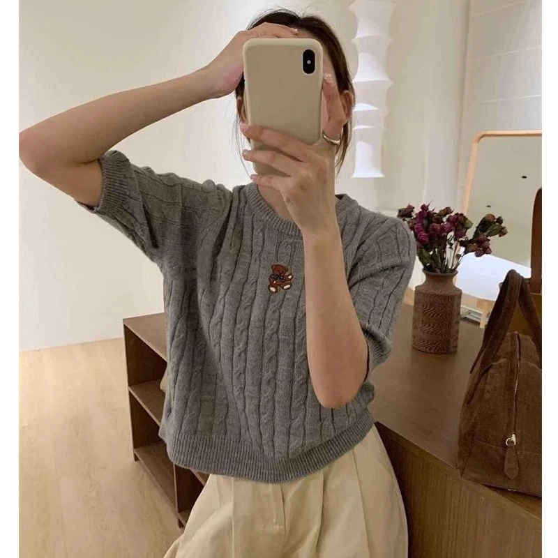 2025年夏款上衣女时尚洋气时髦小熊刺绣针织短袖百搭减龄韩版t恤