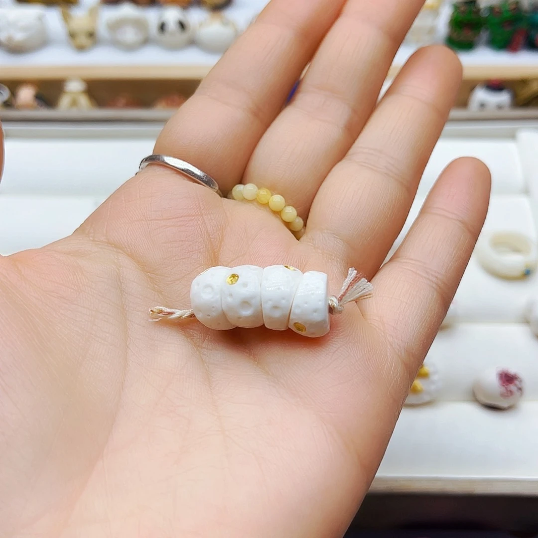 其他鹿骨手工打磨配饰