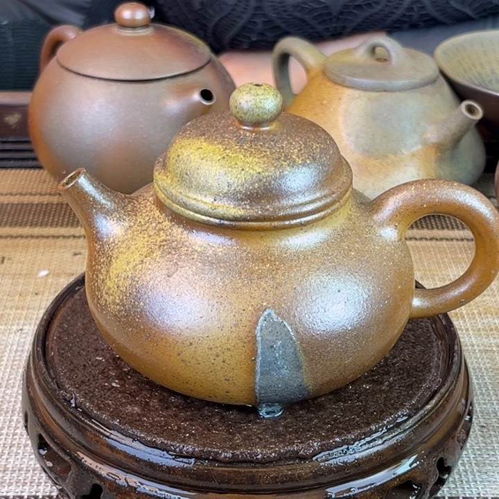 紫砂茶壶黄金段260cc