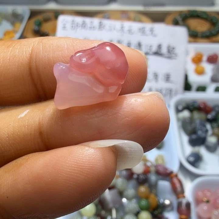 和田玉未镶嵌珠宝奇石