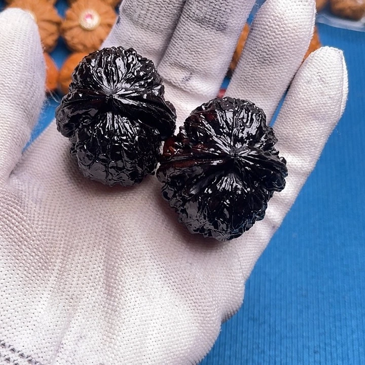 文玩核桃吊坠元宝@