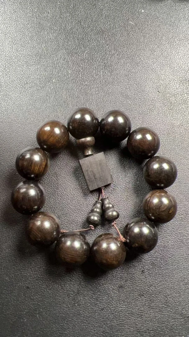 A160文玩成品木串