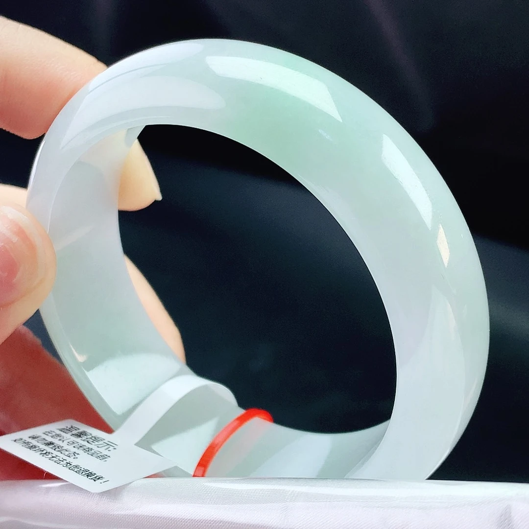 未镶嵌手镯翡翠57圈