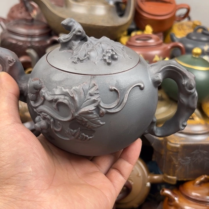 茶壶紫砂紫砂微瑕尾巴掉了