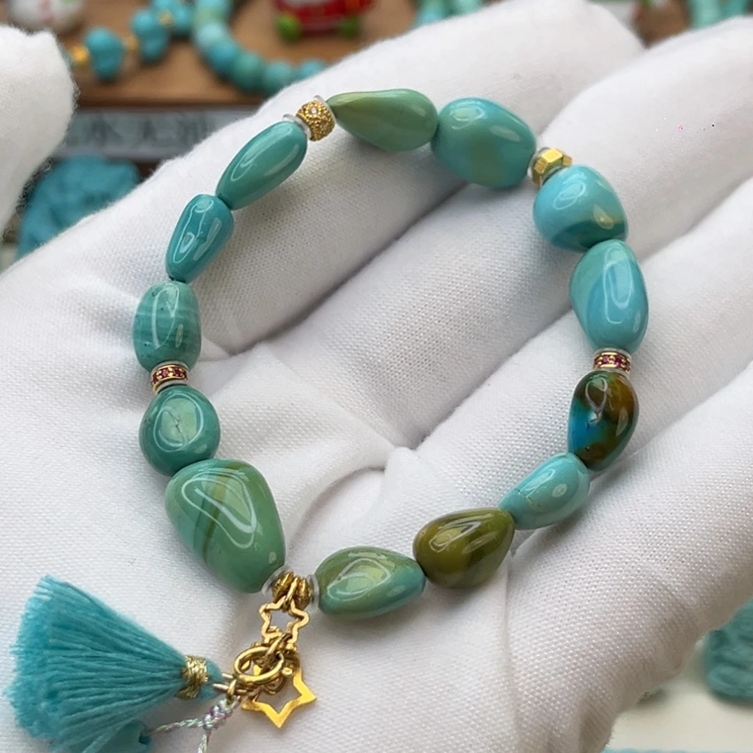 绿松石未镶嵌珠宝奇石