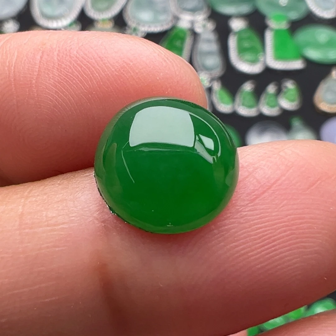 翡翠未镶嵌颈饰蛋10.7