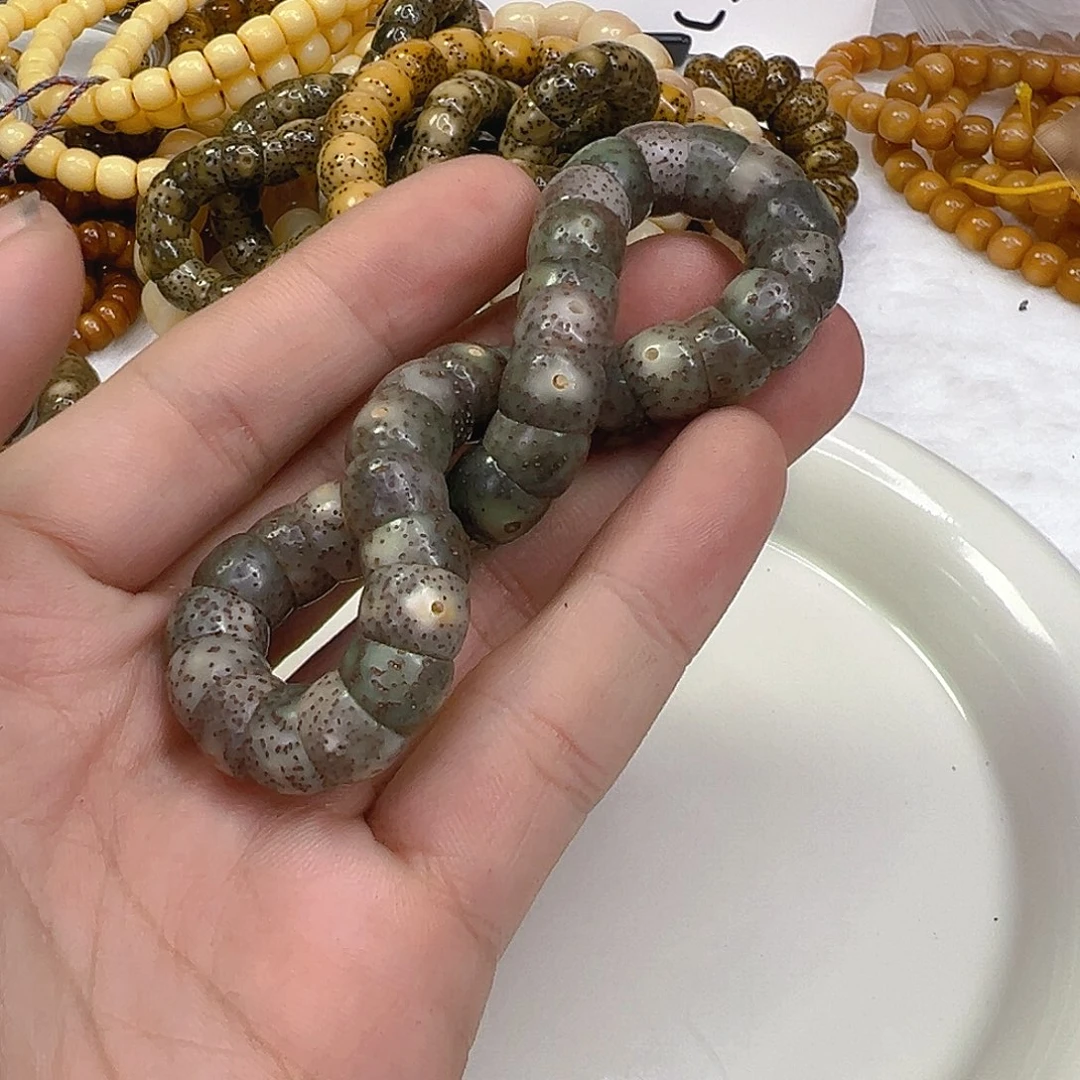 手串星月菩提38荣耀灰星月菩提单圈大肠10左右