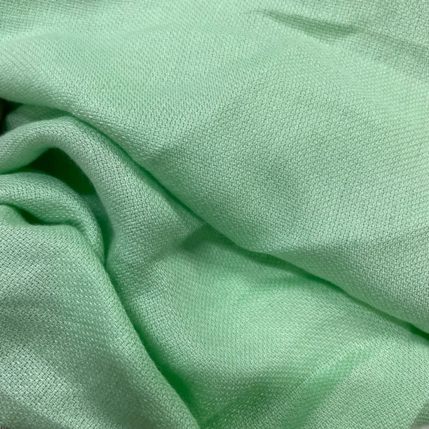 203 酵素洗薄荷绿亚麻时装面料 亲肤柔软 3米价