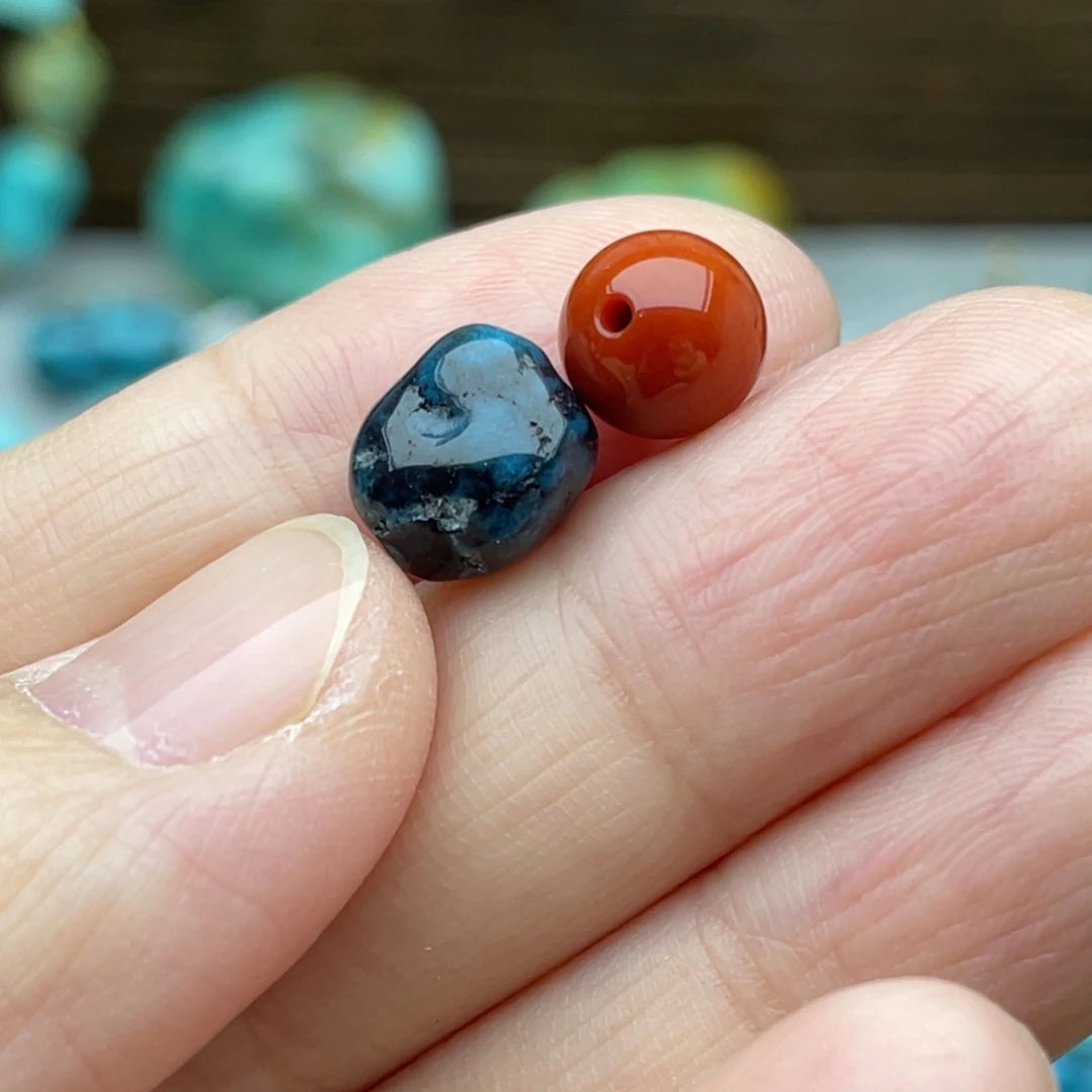 南红玛瑙未镶嵌珠宝奇石