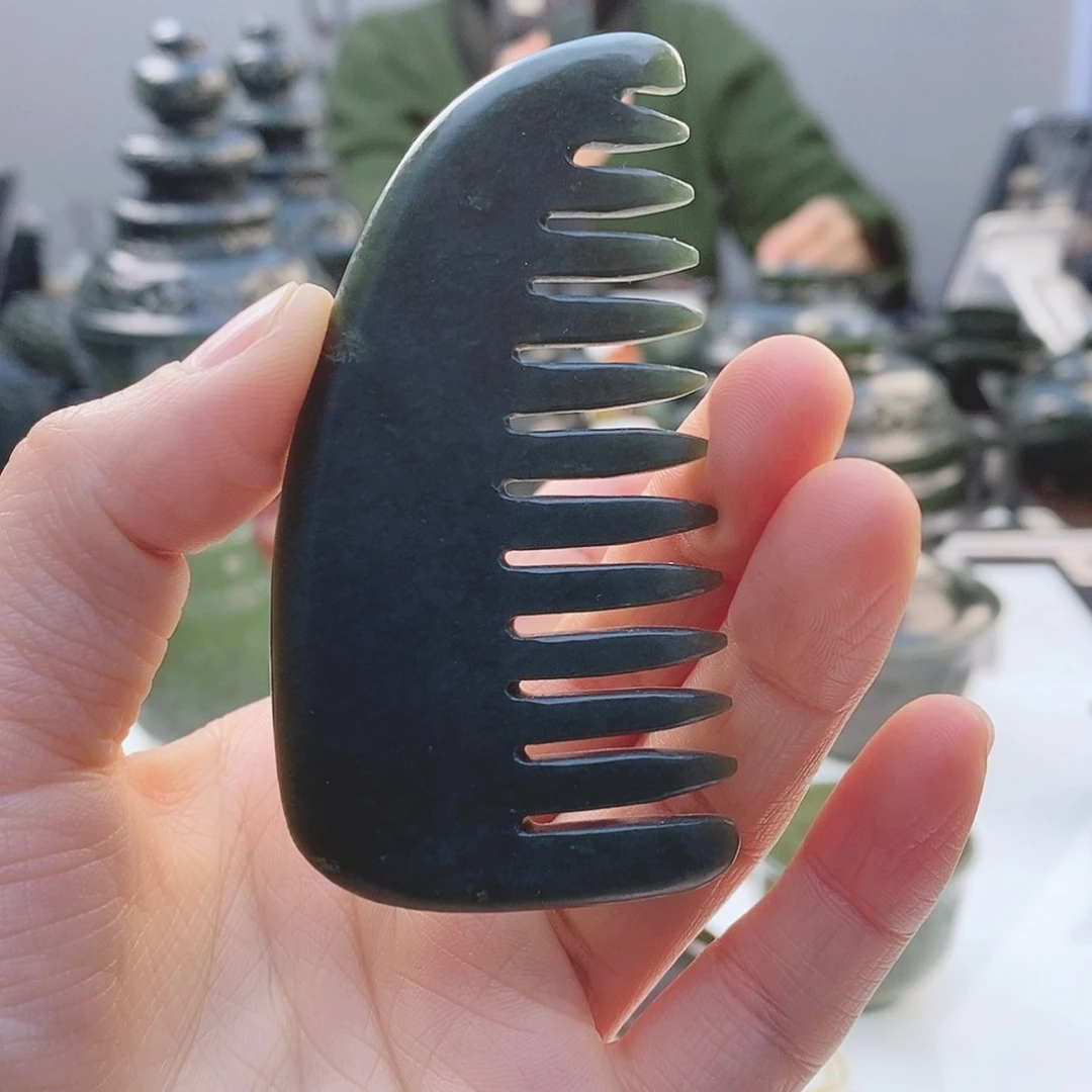 和田玉（青玉）把件未镶嵌