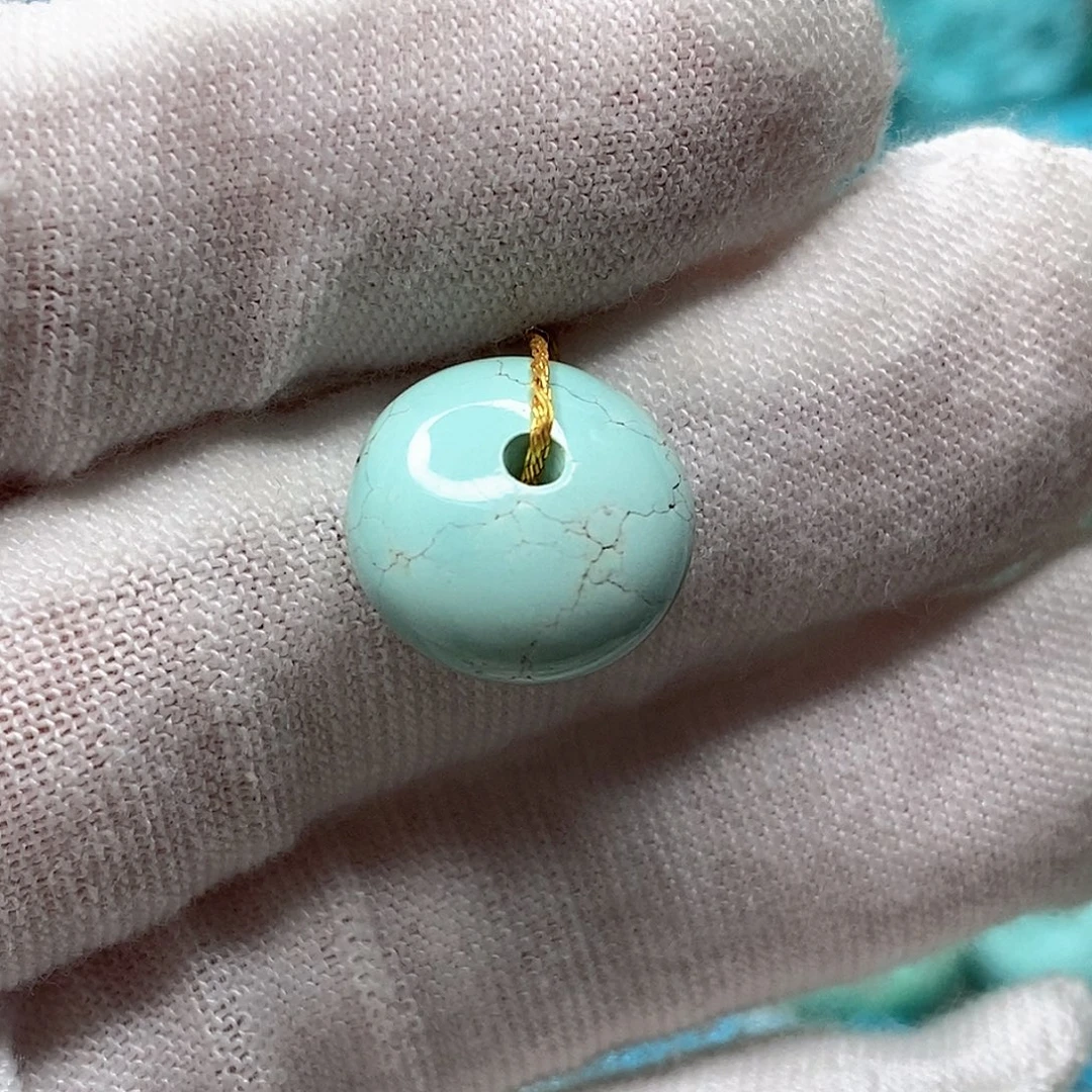 绿松石未镶嵌天然原矿 地大质检13.3mm