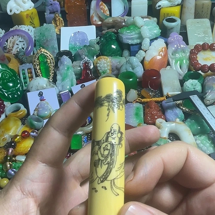 密胺瓷片实物如图