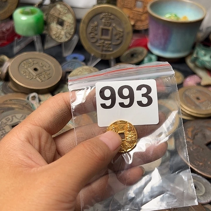 封***板铜复古文创工艺品