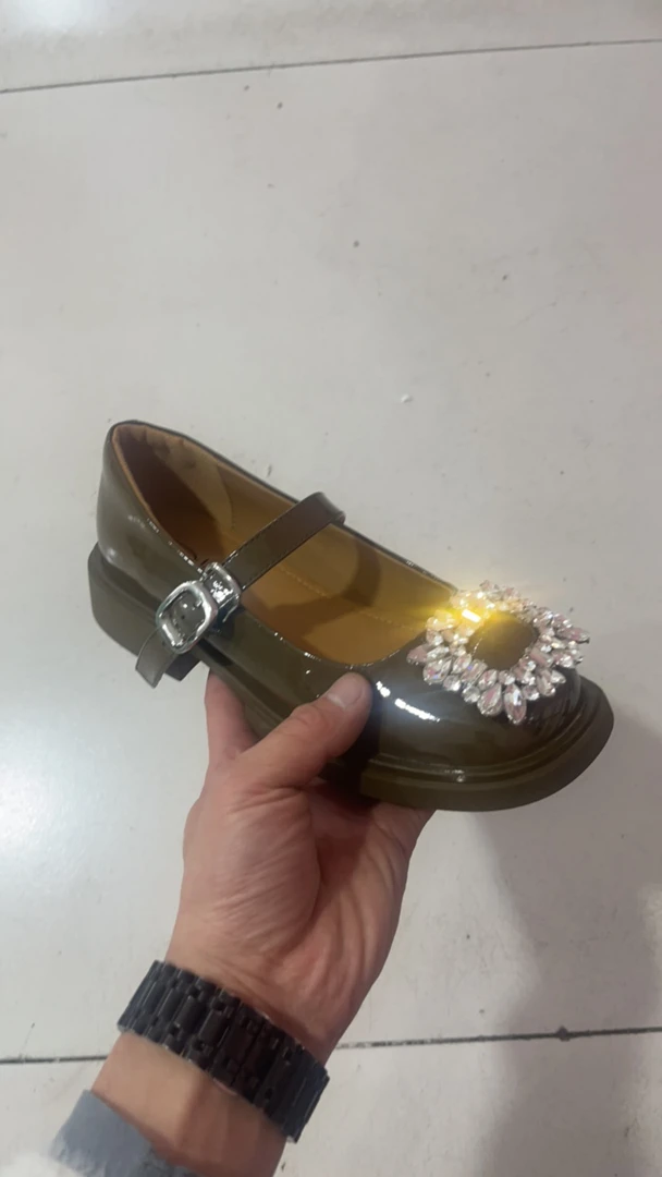 2251百搭休闲牛皮单鞋
