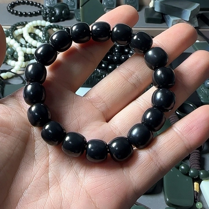 未镶嵌手串和田玉（墨玉）