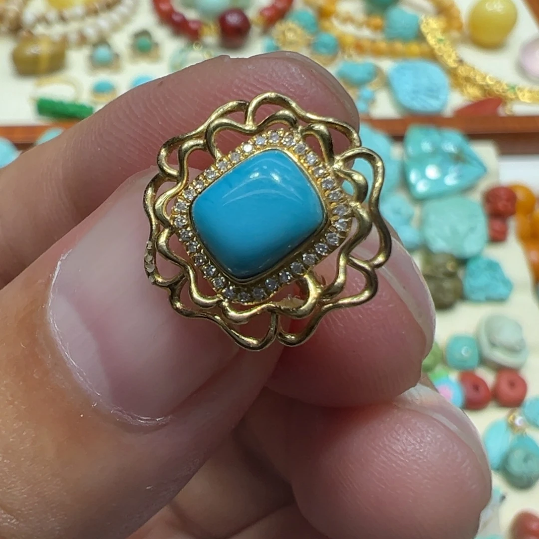 绿松石18K金镶嵌颈饰