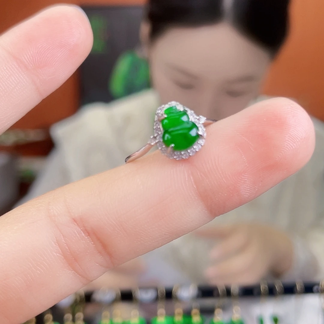 翡翠银S925镶嵌耳饰