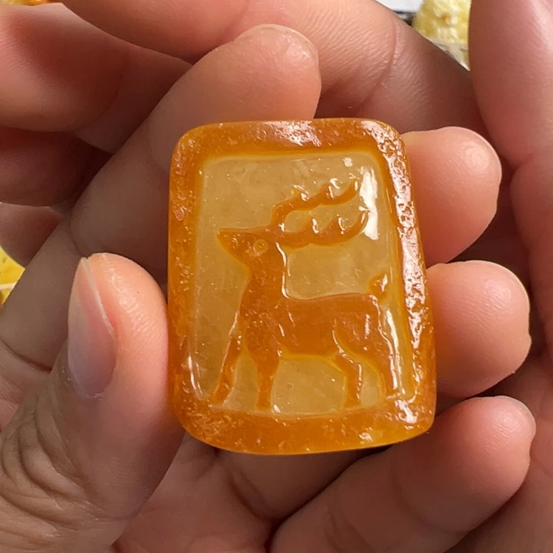 蜜蜡未镶嵌裸石蜜蜡