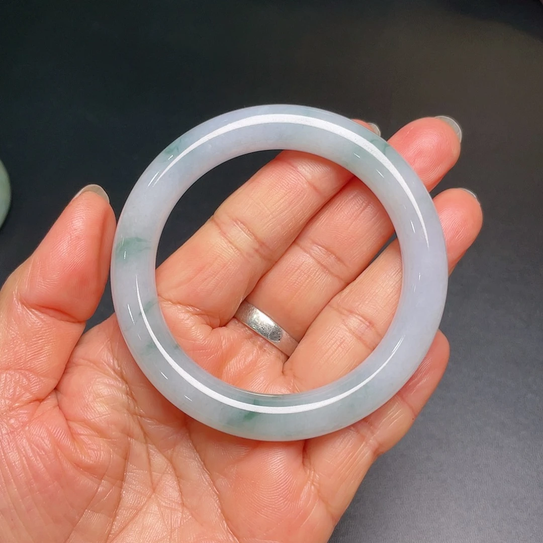 翡翠未镶嵌手镯天然翡翠小圆条手镯