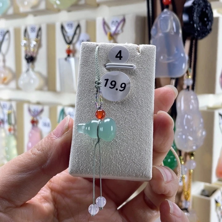 玛瑙/玉髓颈饰未镶嵌G****d