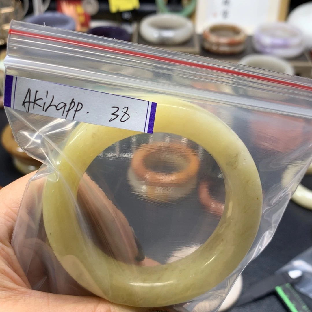 石英质玉手镯未镶嵌A****P