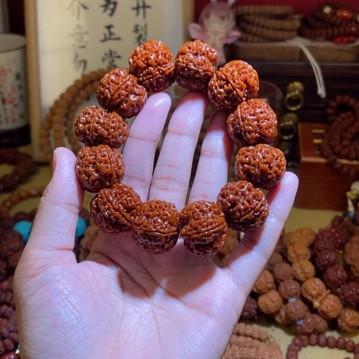 吊坠金刚菩提余****弄236玉化肉