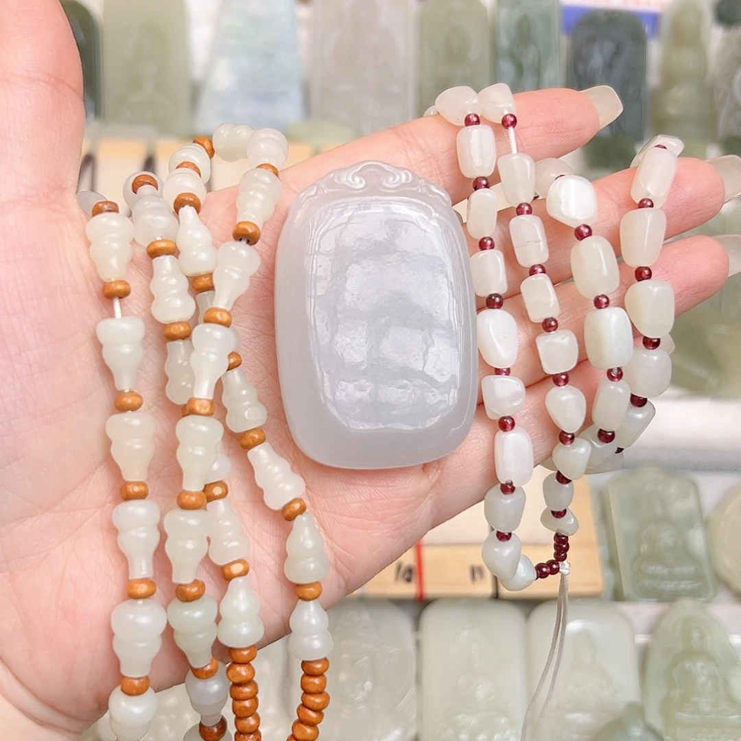 颈饰未镶嵌和田玉༺****༻