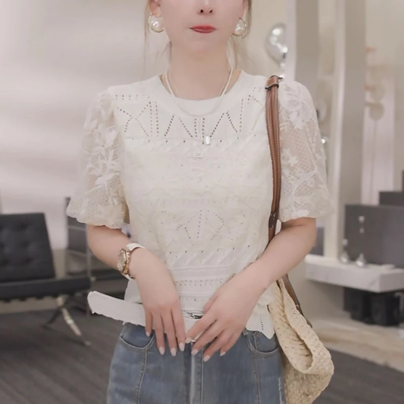 圆领白色针织衫女夏季2025时尚显瘦洋气减龄高级感镂空短袖上衣