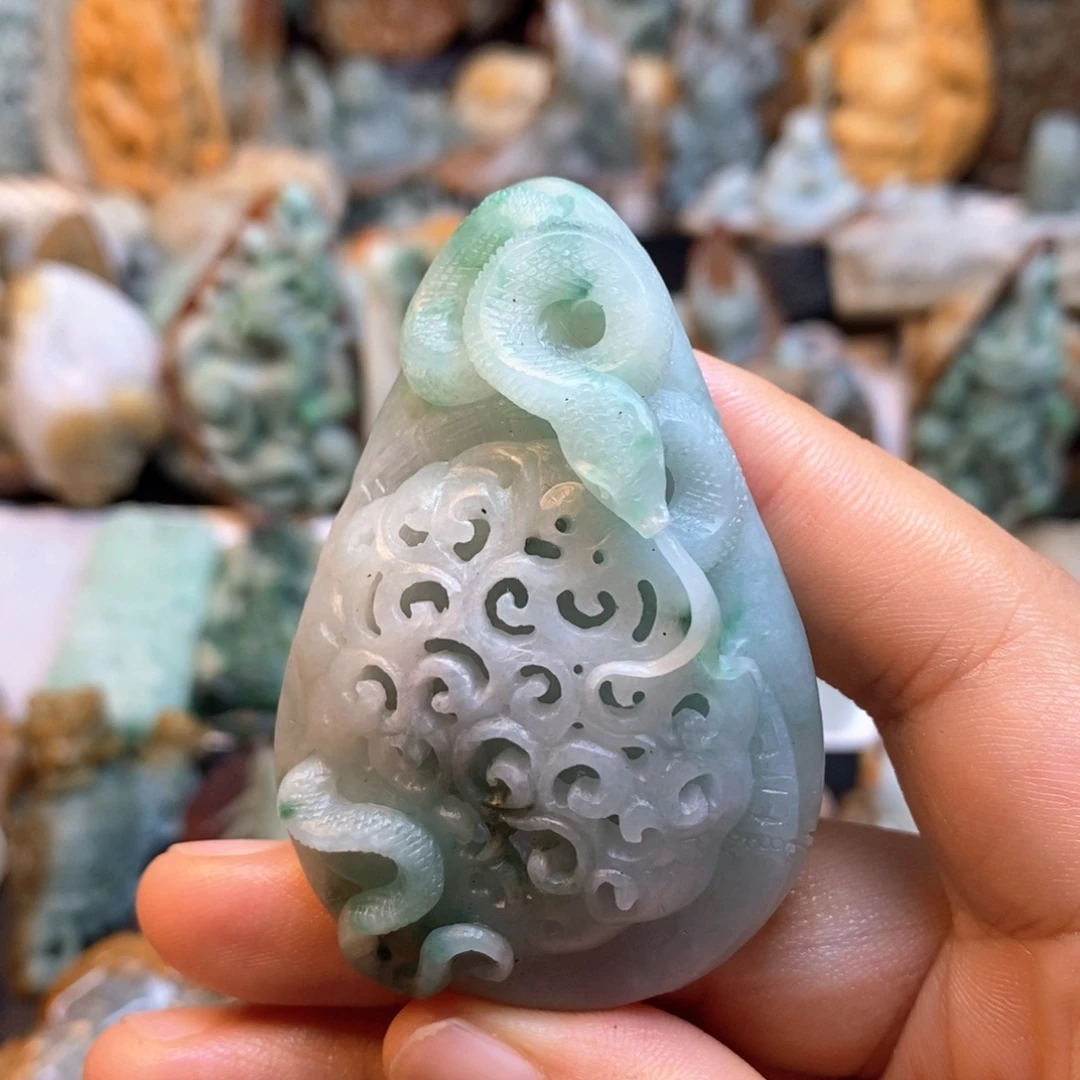 定制翡翠未镶嵌特色36