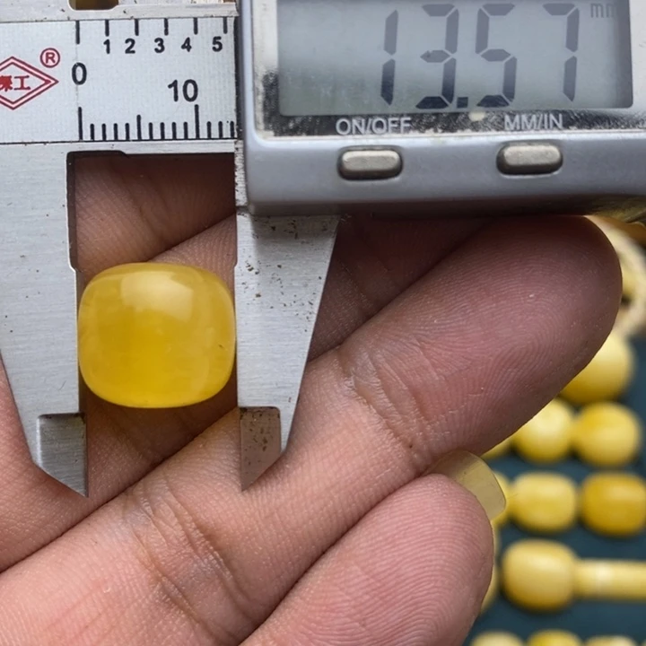 未镶嵌琥珀裸石11号13.5*12.5
