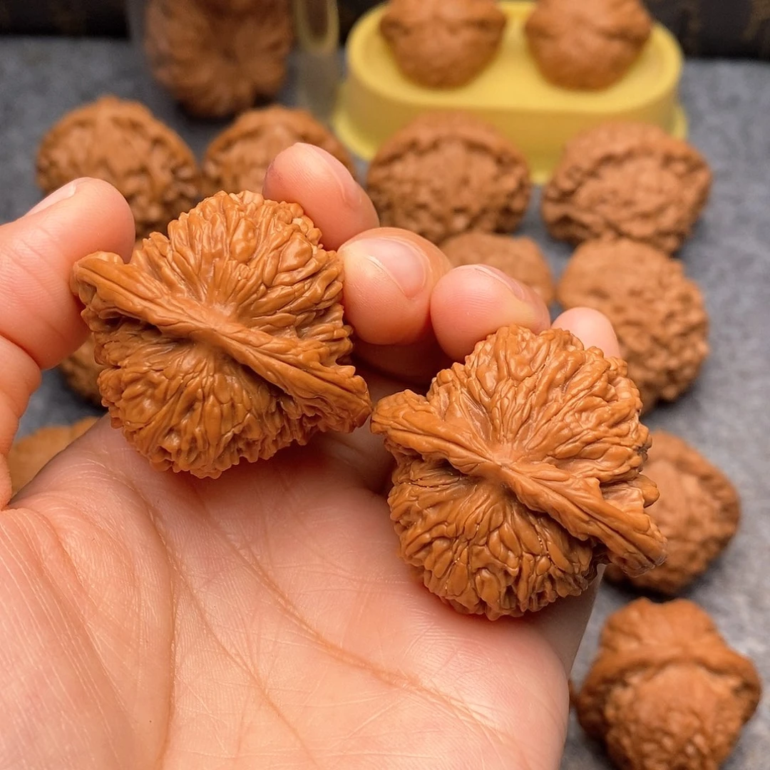 文玩核桃把件四座楼41.5全品