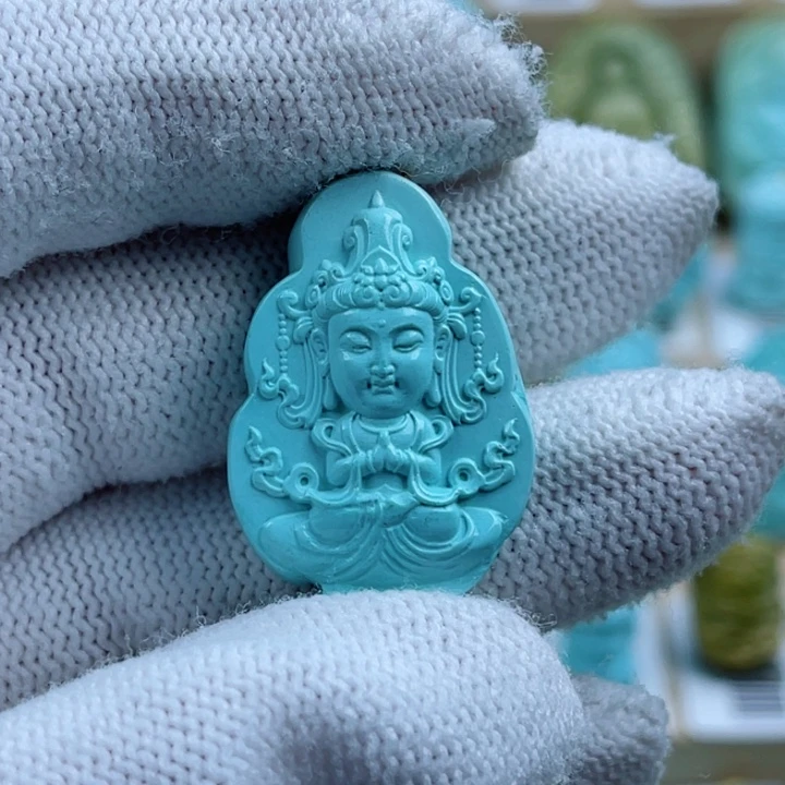 绿松石未镶嵌珠宝奇石