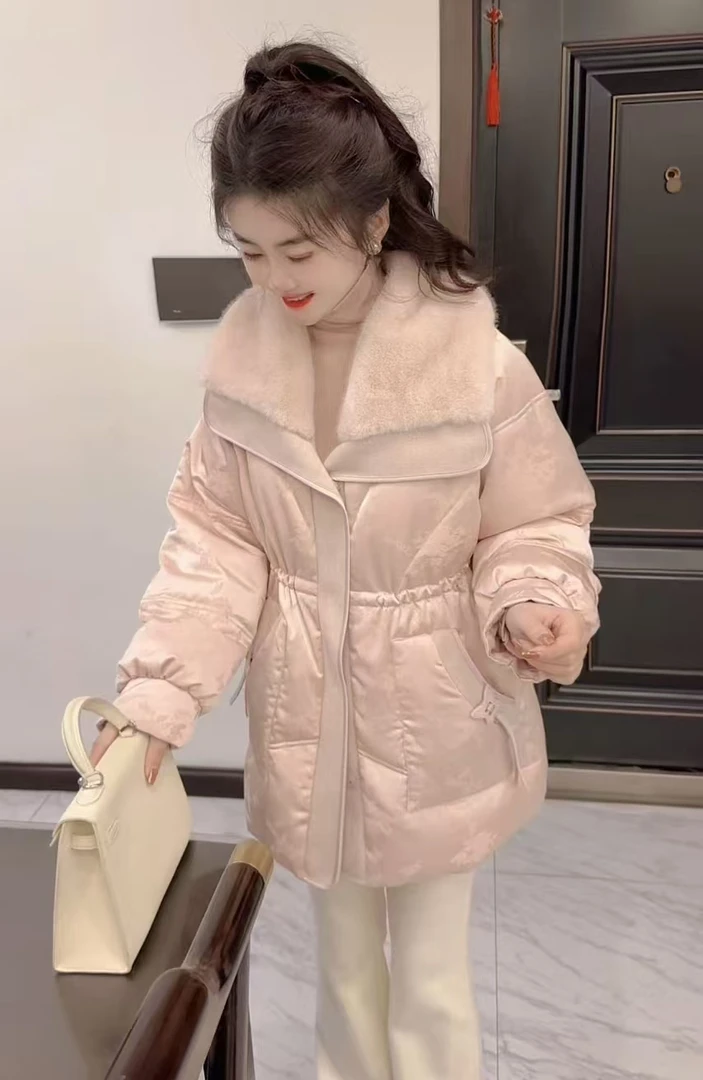 『 星闪恋巧D』简约设计百搭时尚高品质厚款羽绒服528