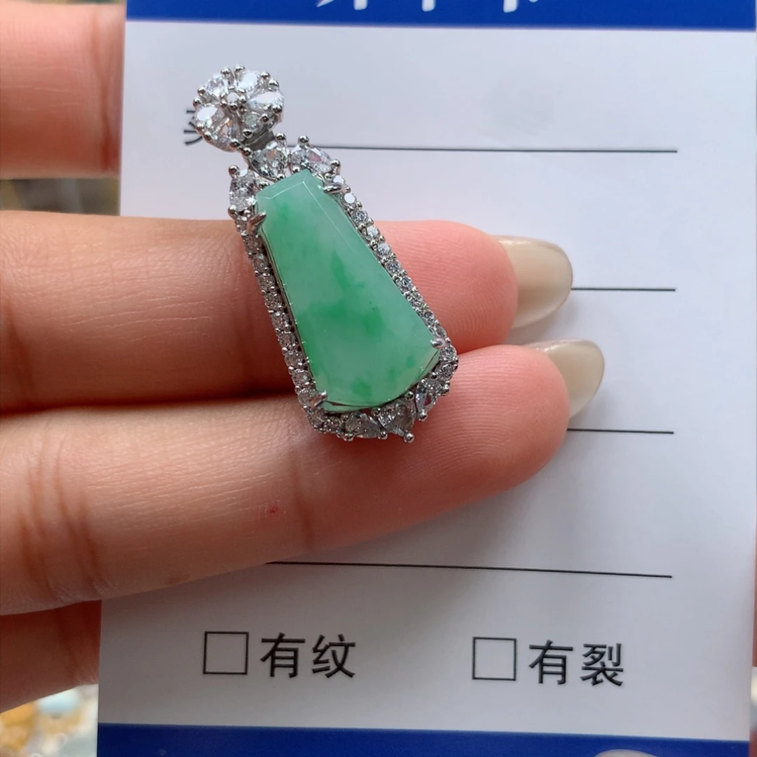 颈饰银S925镶嵌翡翠@****）