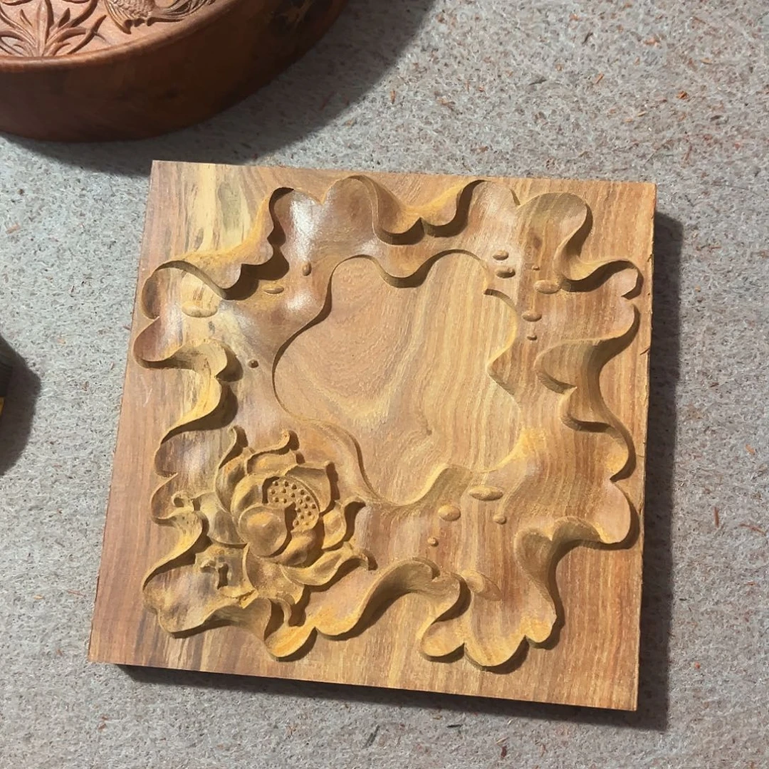 倚***涛染料紫檀（血檀）底座