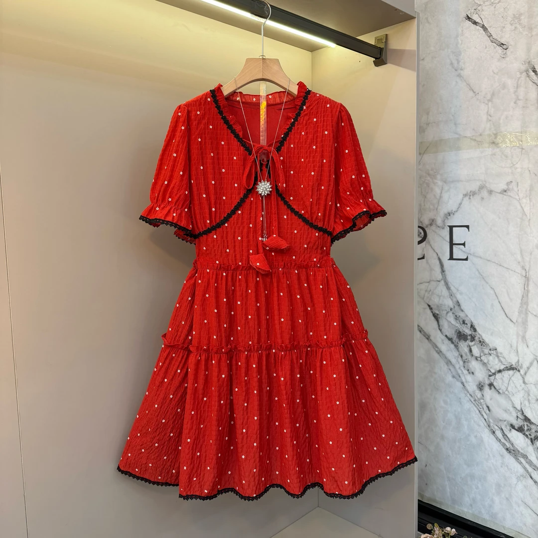 2025欧货韩系复古小花波点v领系带蕾丝包边显瘦度假风连衣裙2156